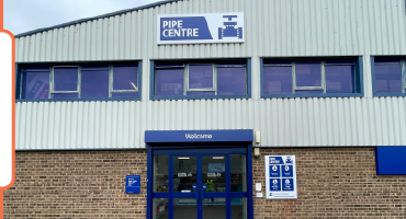 Image of a Pipe Centre branch from the outside.